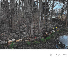 Homes for sale in Old Lyme, CT | 311 Miami Ave, Old Lyme, CT 06371 | MLS# 24085038