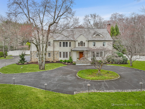 652 Ponus Ridge