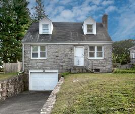 86 Hecker Avenue