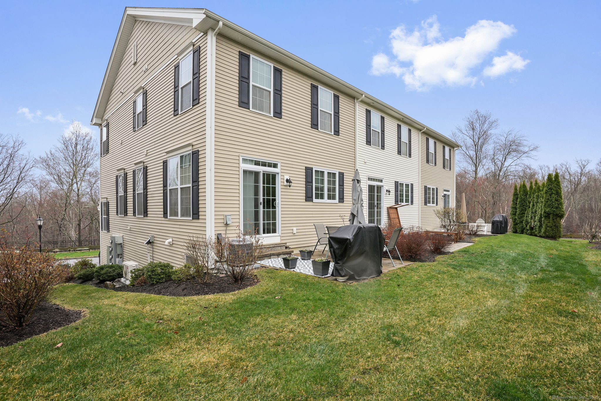 6 Moorland, Danbury, Connecticut 06810