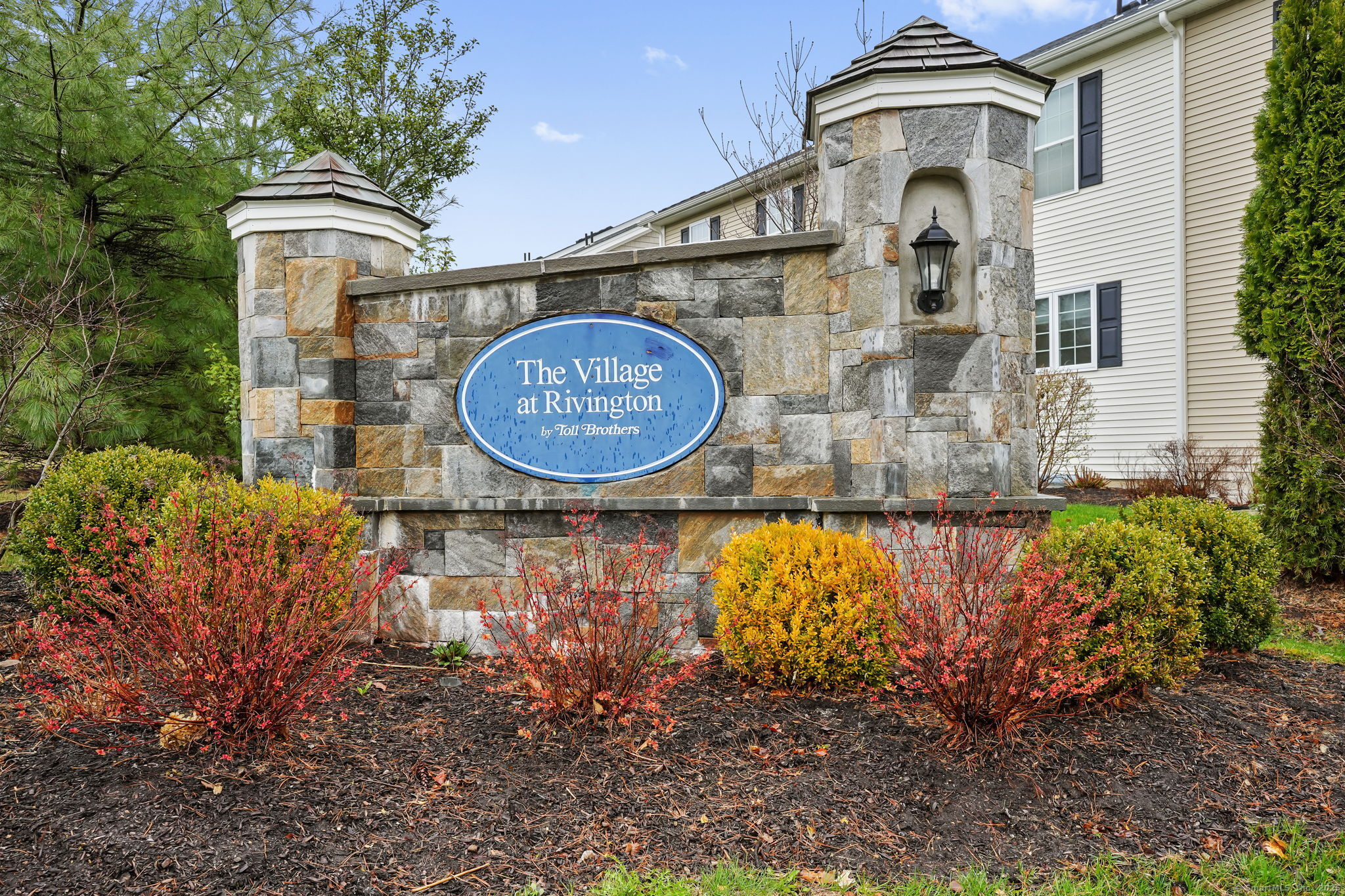 6 Moorland, Danbury, Connecticut 06810