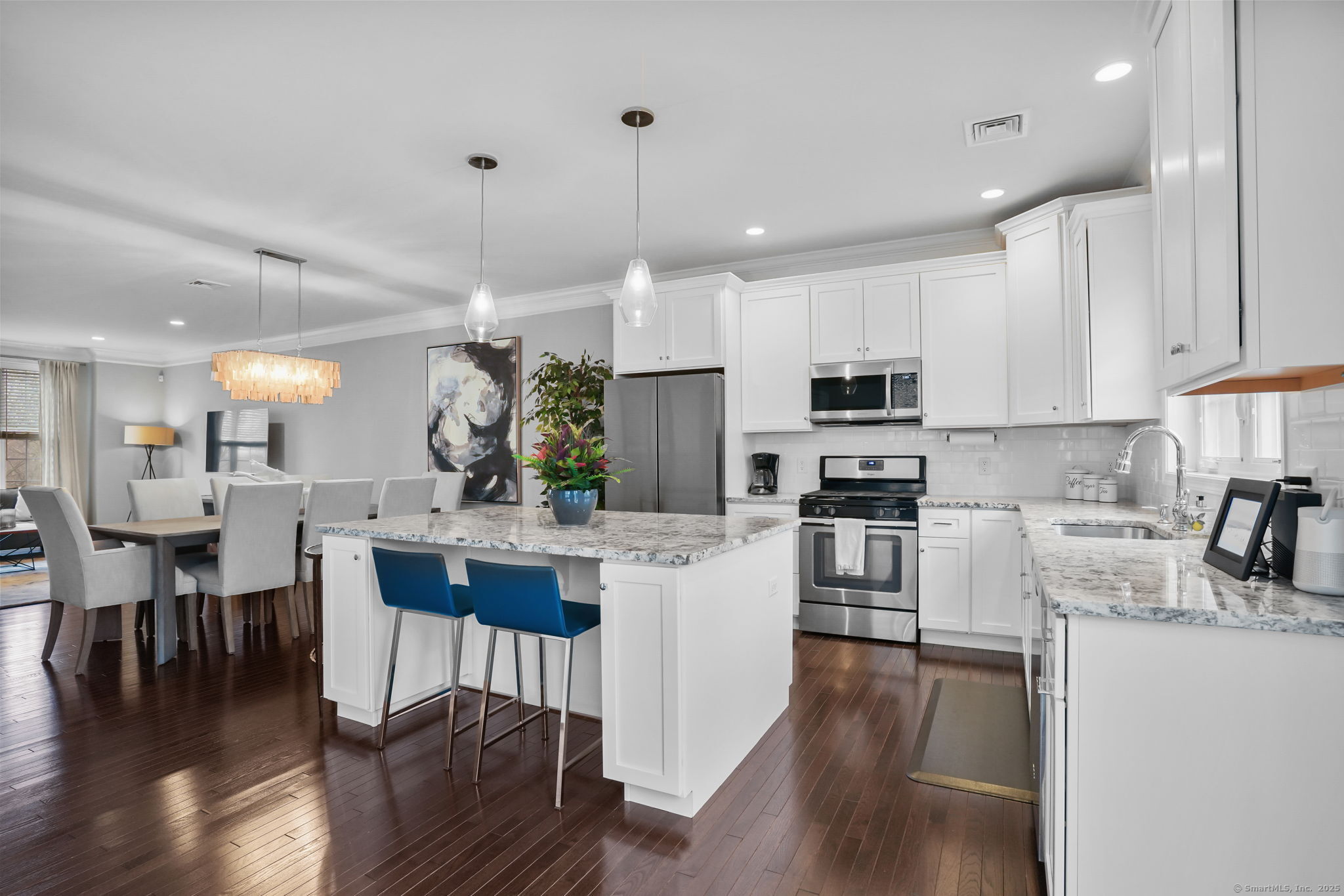6 Moorland, Danbury, Connecticut 06810