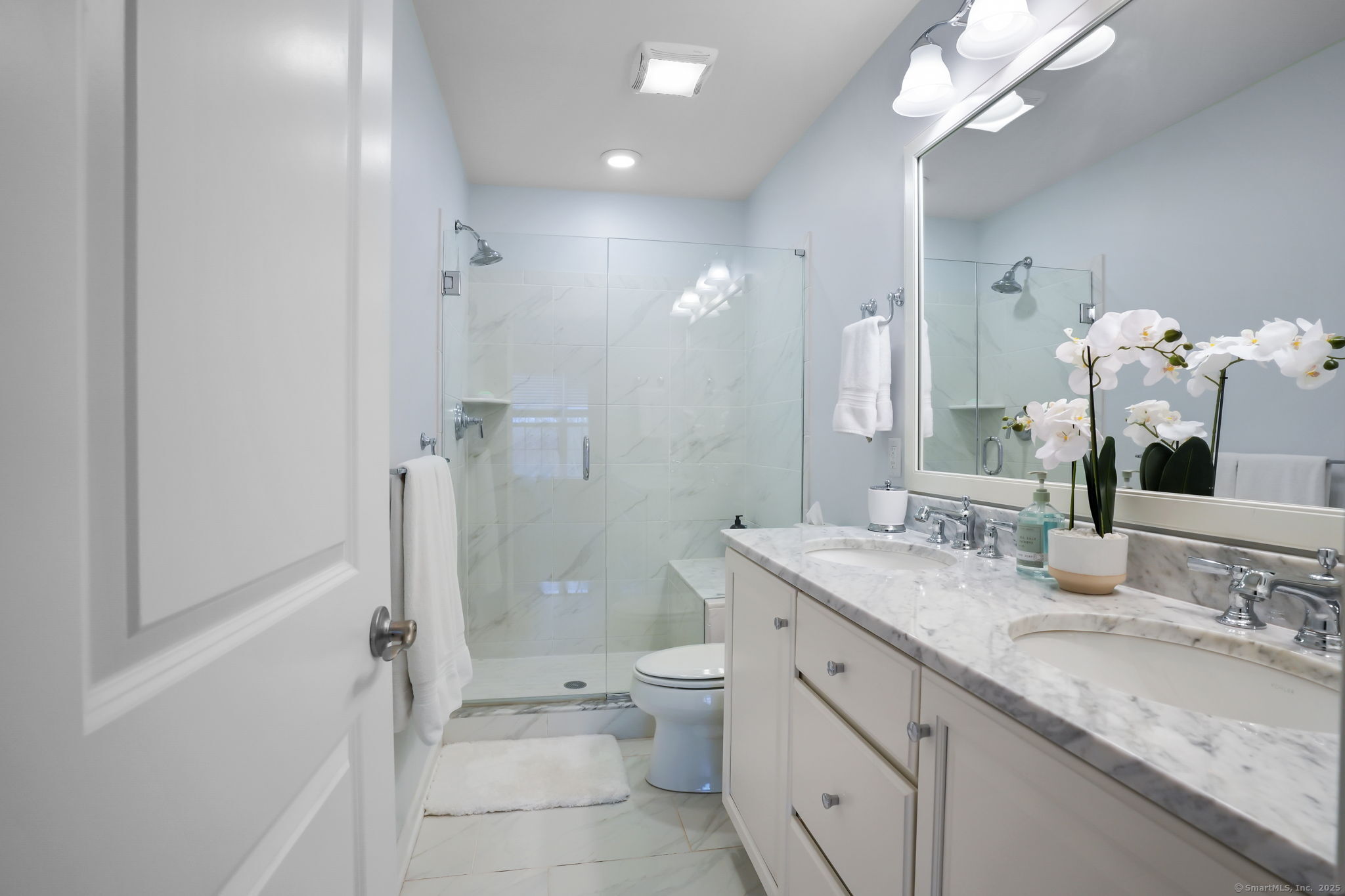 6 Moorland, Danbury, Connecticut 06810