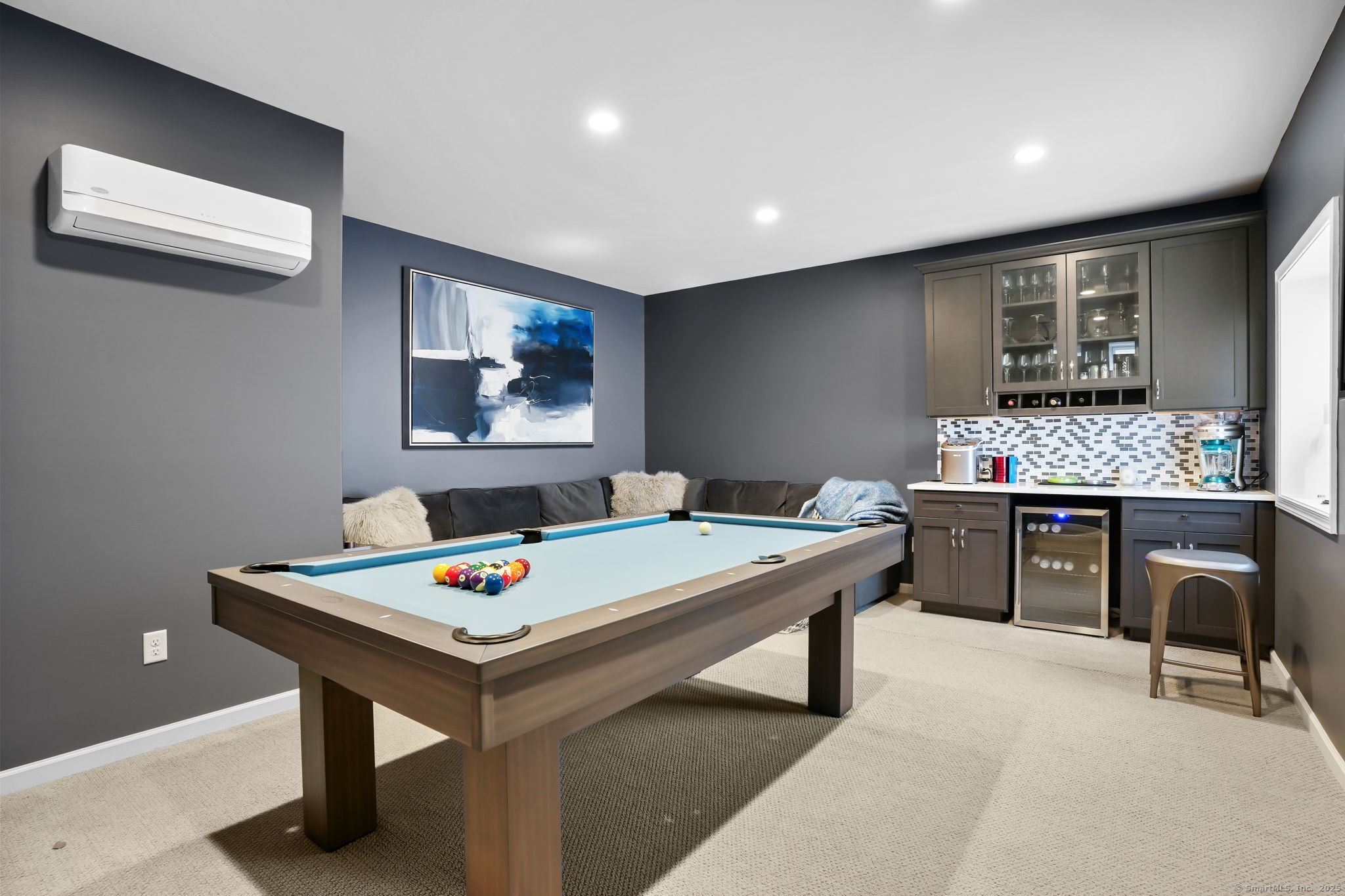 6 Moorland, Danbury, Connecticut 06810