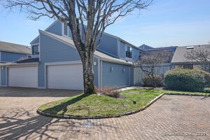 409 Harvest Commons, Unit 409