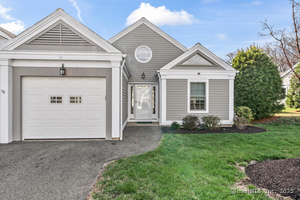 11 Saint George Place, Unit 11