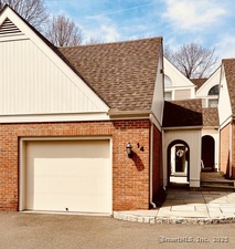 14 Sedgwick Village Lane