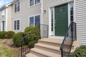 Homes for sale in East Lyme, CT | 15 Freedom Way #92, East Lyme, CT 06357 | MLS# 24064091