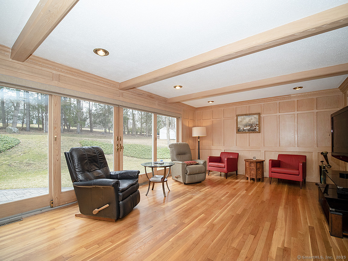 10 Edgehill, Woodbridge, Connecticut 06525