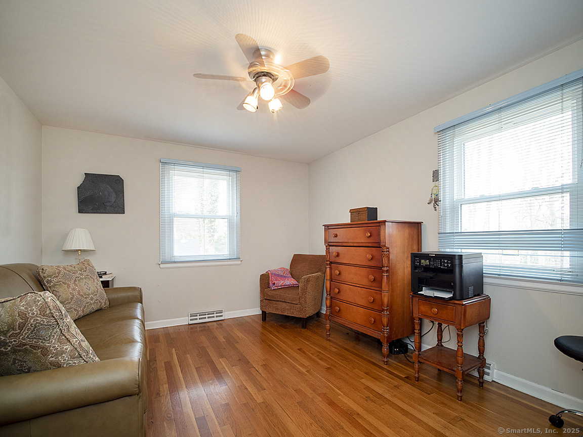 10 Edgehill, Woodbridge, Connecticut 06525