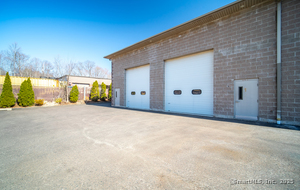 Homes for sale in Cromwell, CT | 900 Corporate Row #B, Cromwell, CT 06416 | MLS# 24087588