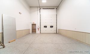 Homes for sale in Cromwell, CT | 900 Corporate Row #B, Cromwell, CT 06416 | MLS# 24087588