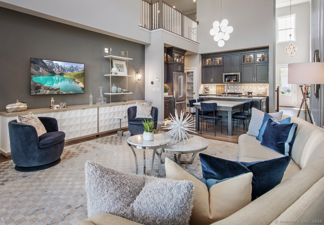 5 Heritage, Woodbridge, Connecticut 06525