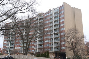 Homes for sale in Hartford, CT | 30 Woodland St #5B, Hartford, CT 06105 | MLS# 24087898