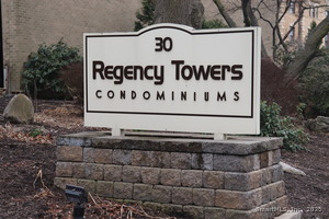 Homes for sale in Hartford, CT | 30 Woodland St #5B, Hartford, CT 06105 | MLS# 24087898