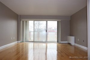 Homes for sale in Hartford, CT | 30 Woodland St #5B, Hartford, CT 06105 | MLS# 24087898