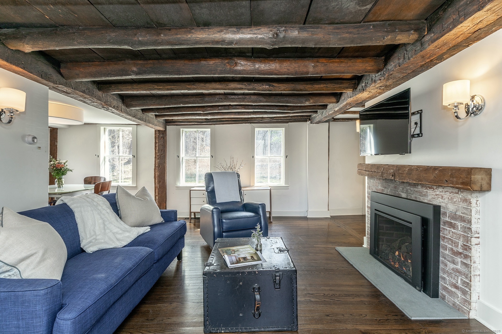 119 Town Hill, Warren, Connecticut 06754