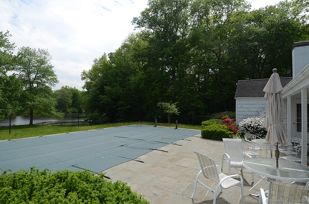 27 Rippowam, New Canaan, Connecticut 06840