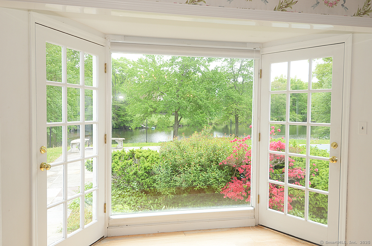27 Rippowam, New Canaan, Connecticut 06840