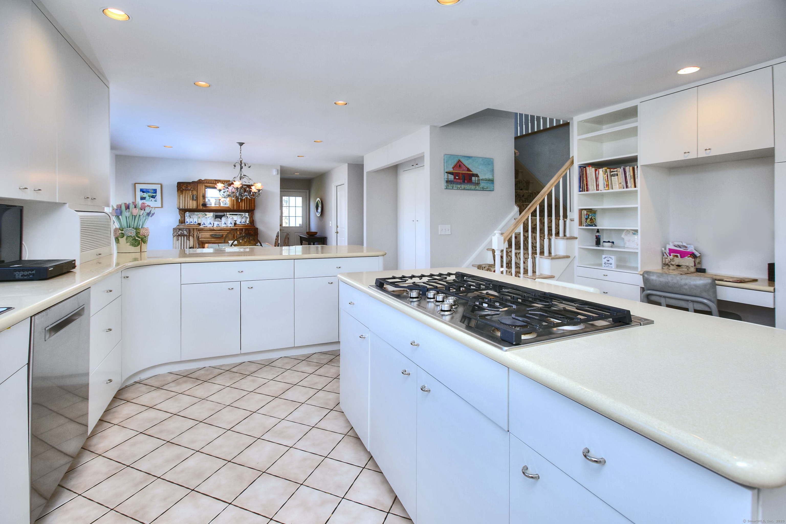 28 Old Orchard, Weston, Connecticut 06883
