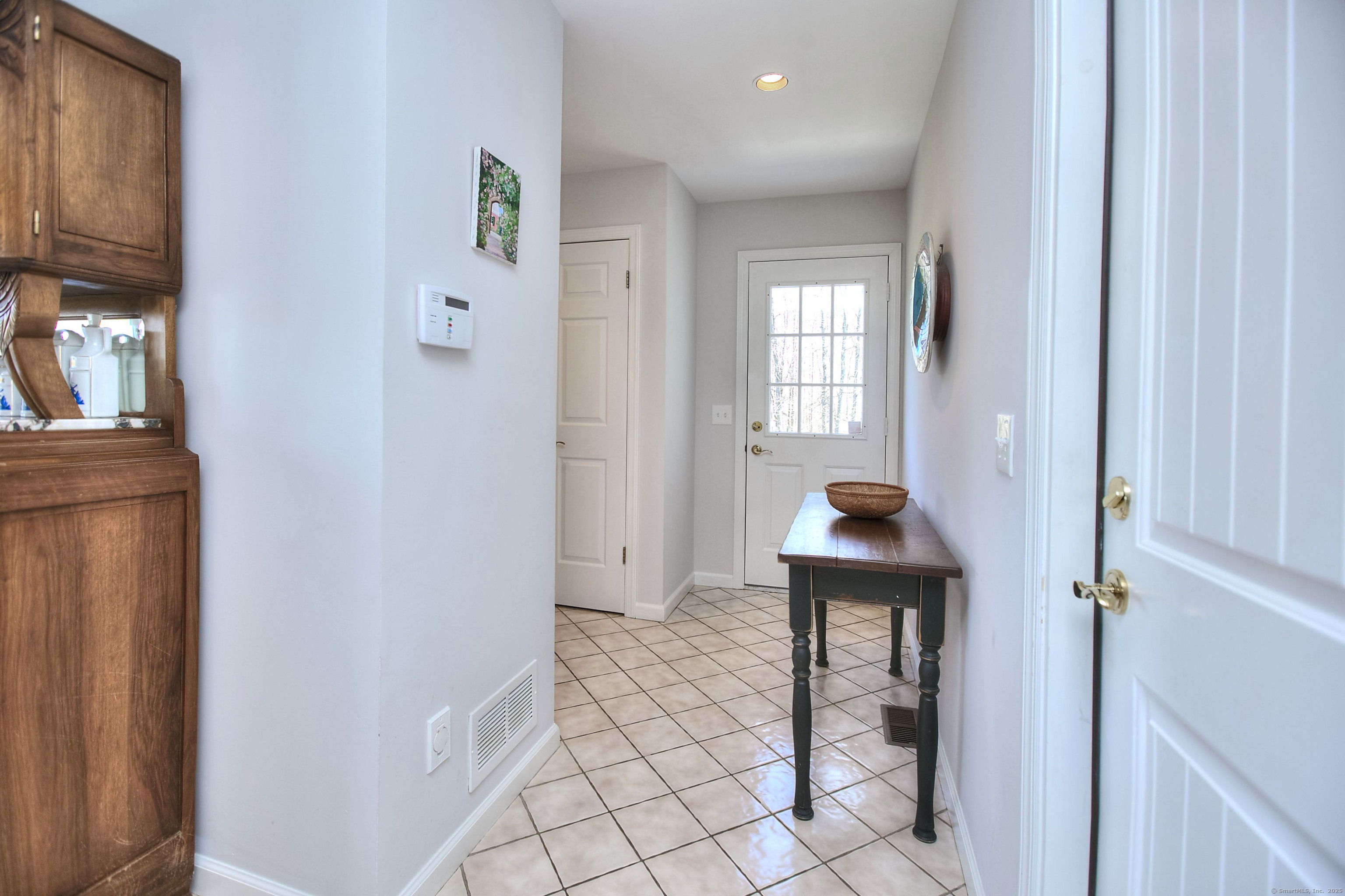 28 Old Orchard, Weston, Connecticut 06883