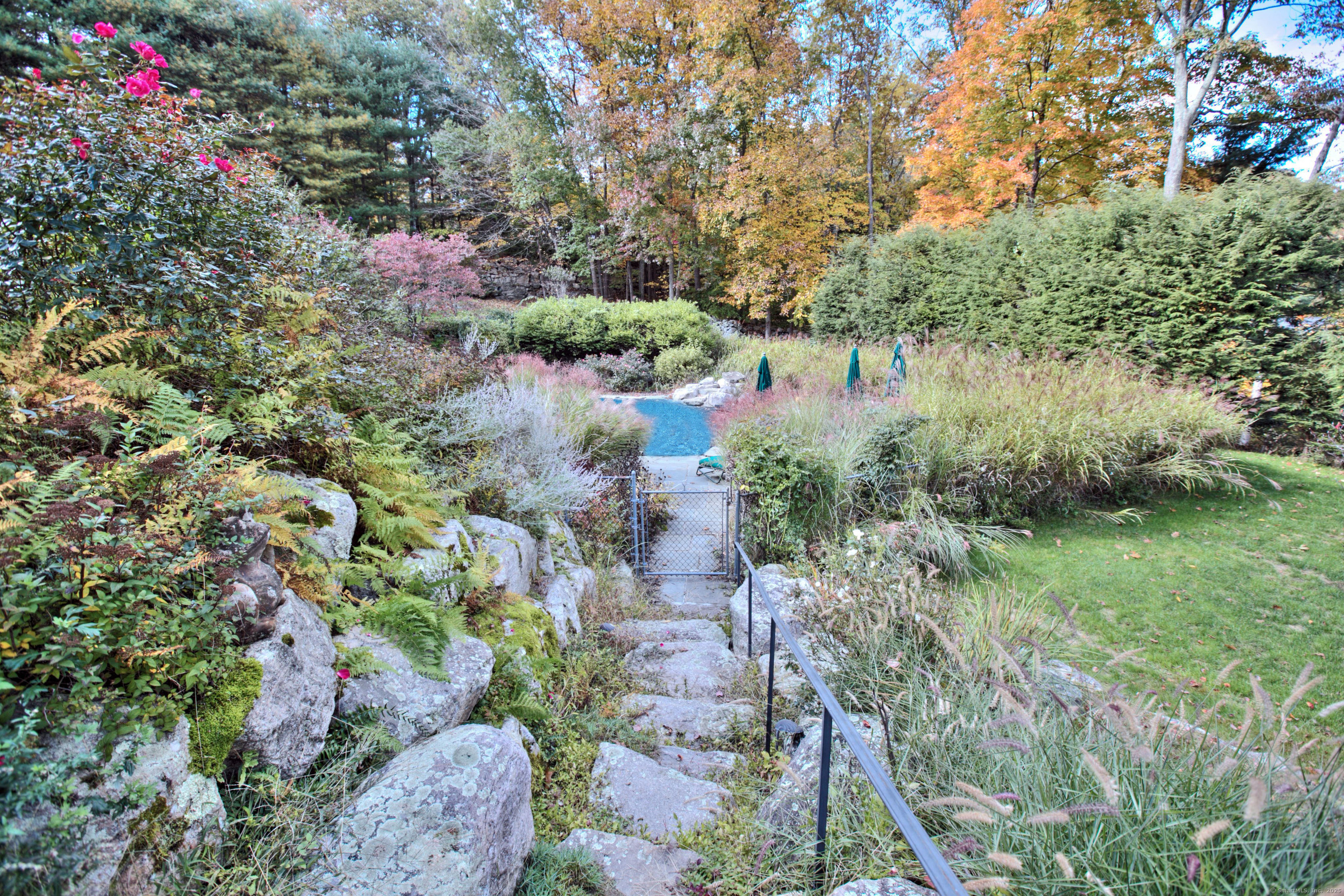 28 Old Orchard, Weston, Connecticut 06883