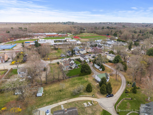 Homes for sale in Old Lyme, CT | 60 Lyme St, Old Lyme, CT 06371 | MLS# 24084603