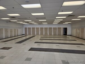 Homes for sale in Waterbury, CT | 649 W Main St, Waterbury, CT 06702 | MLS# 24088728