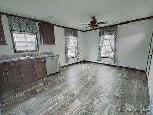 Homes for sale in Branford, CT | 525 E Main St #8, Branford, CT 06405 | MLS# 24088882