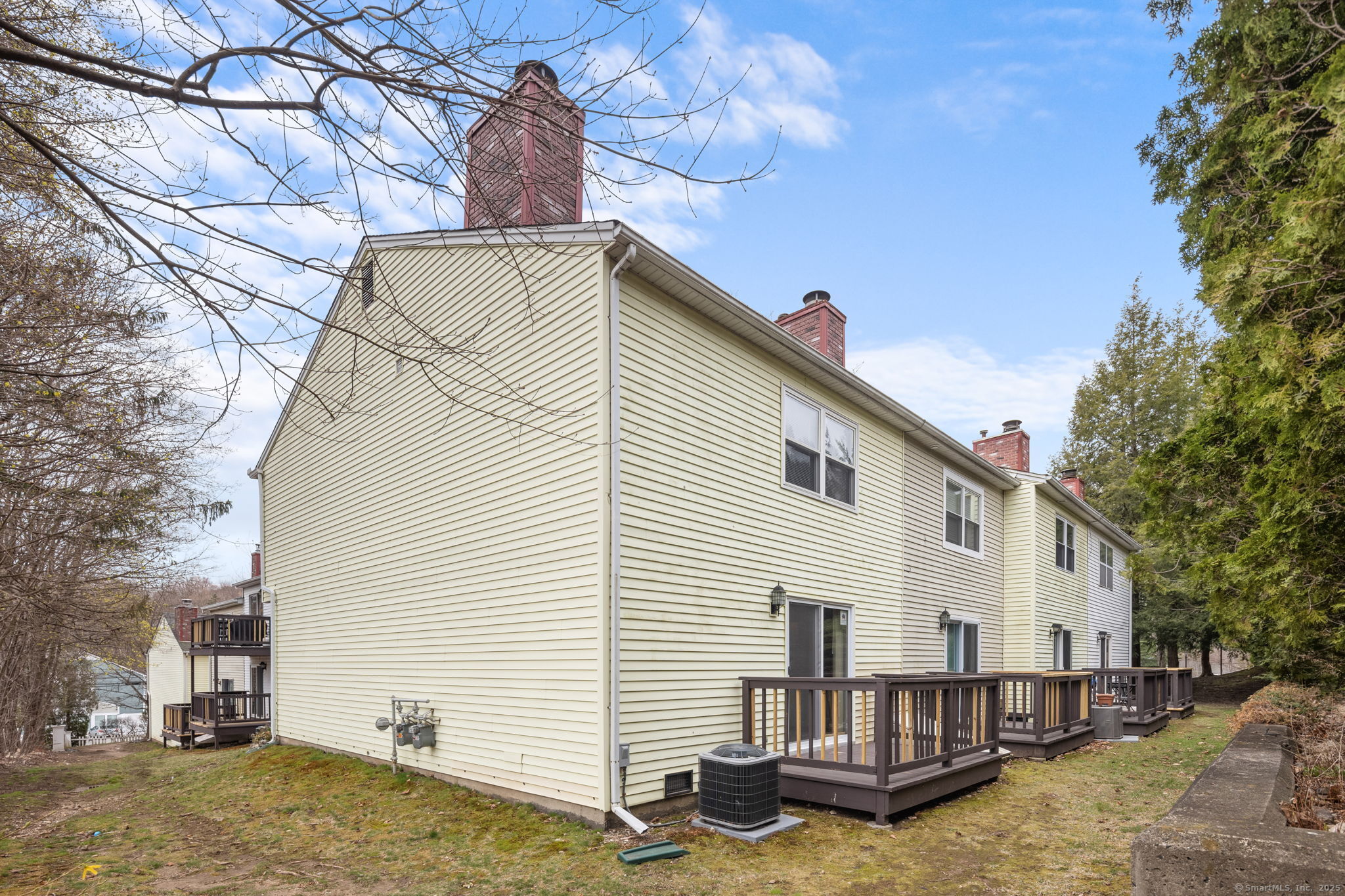 25 Padanaram, Danbury, Connecticut 06811