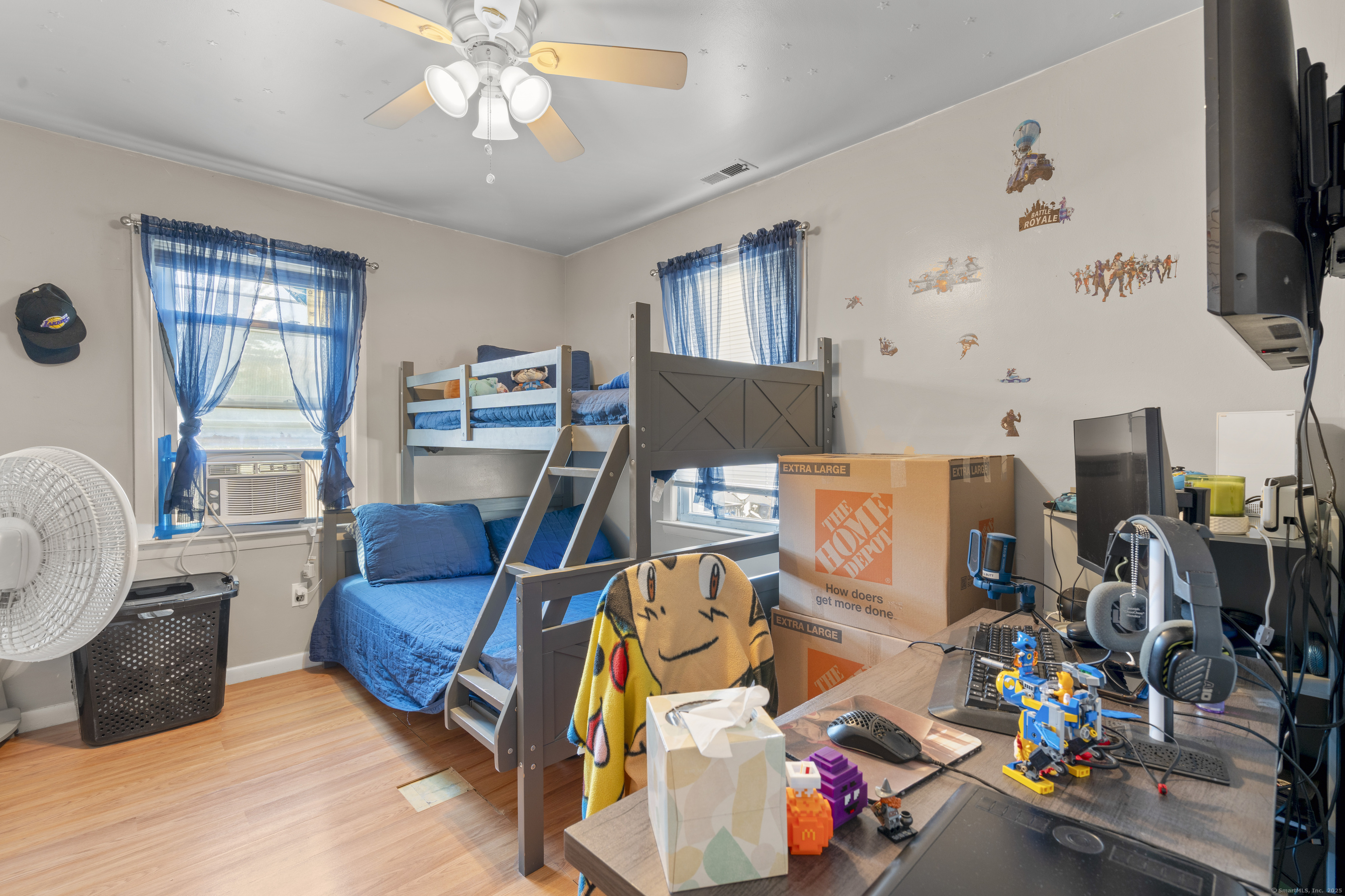 35 Sherman Park, Bridgeport, Connecticut 06608