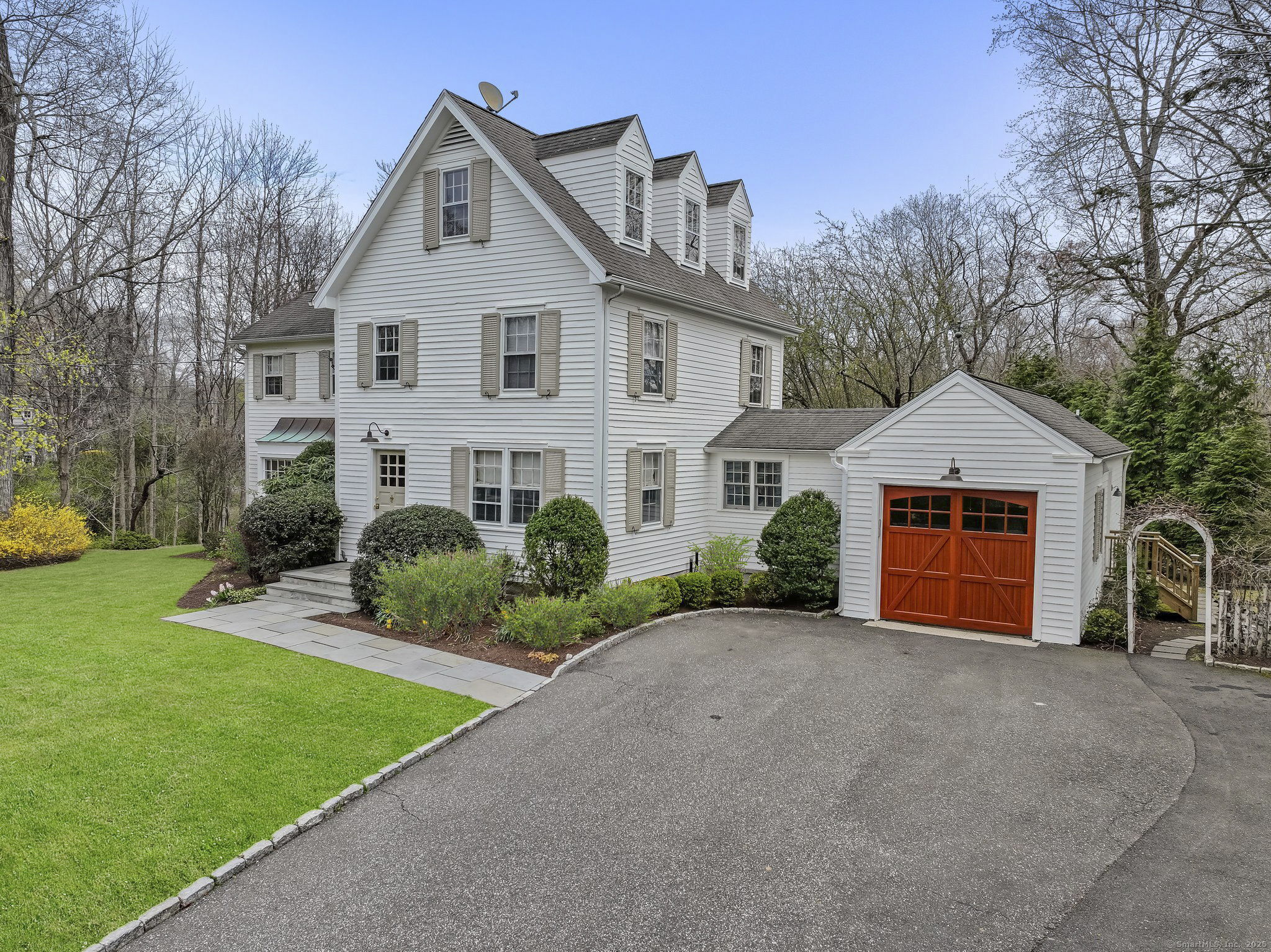 221 Old Kings, Darien, Connecticut 06820
