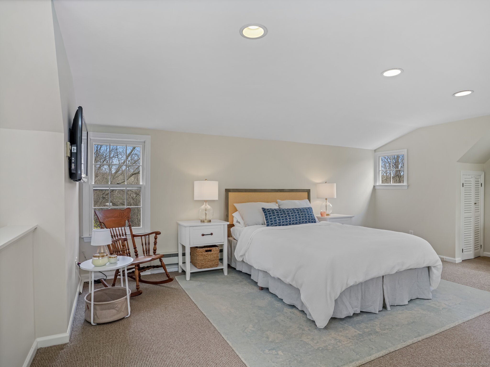 221 Old Kings, Darien, Connecticut 06820