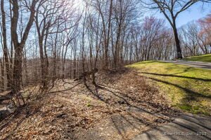 Homes for sale in Plymouth, CT | 574 Washington Rd, Plymouth, CT 06786 | MLS# 24088393