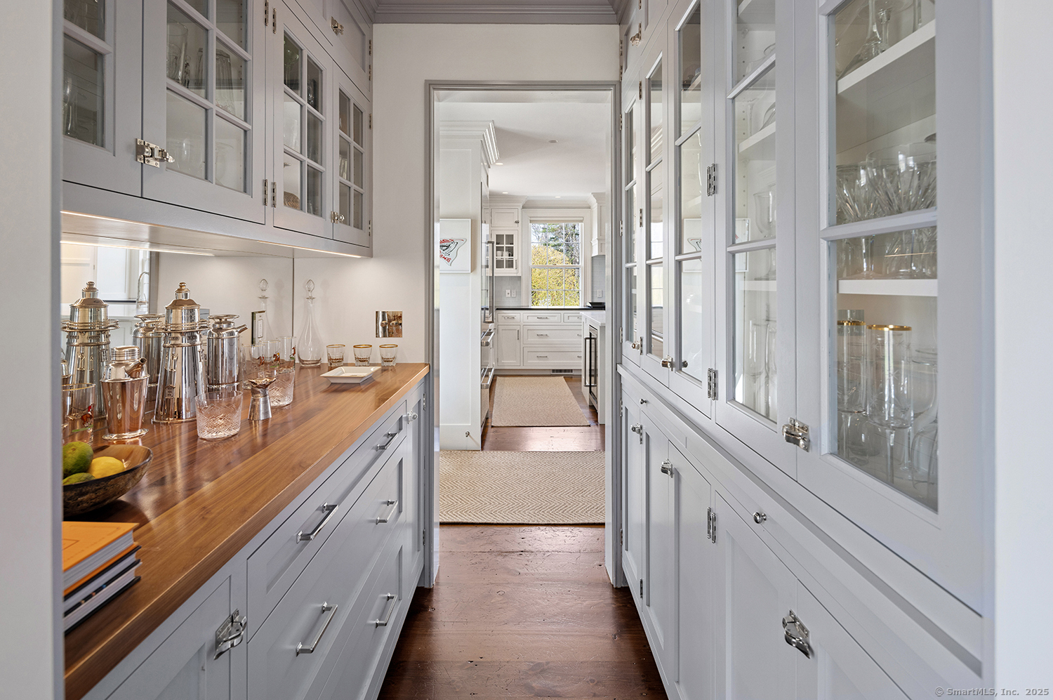 142 Main, Fairfield, Connecticut 06890