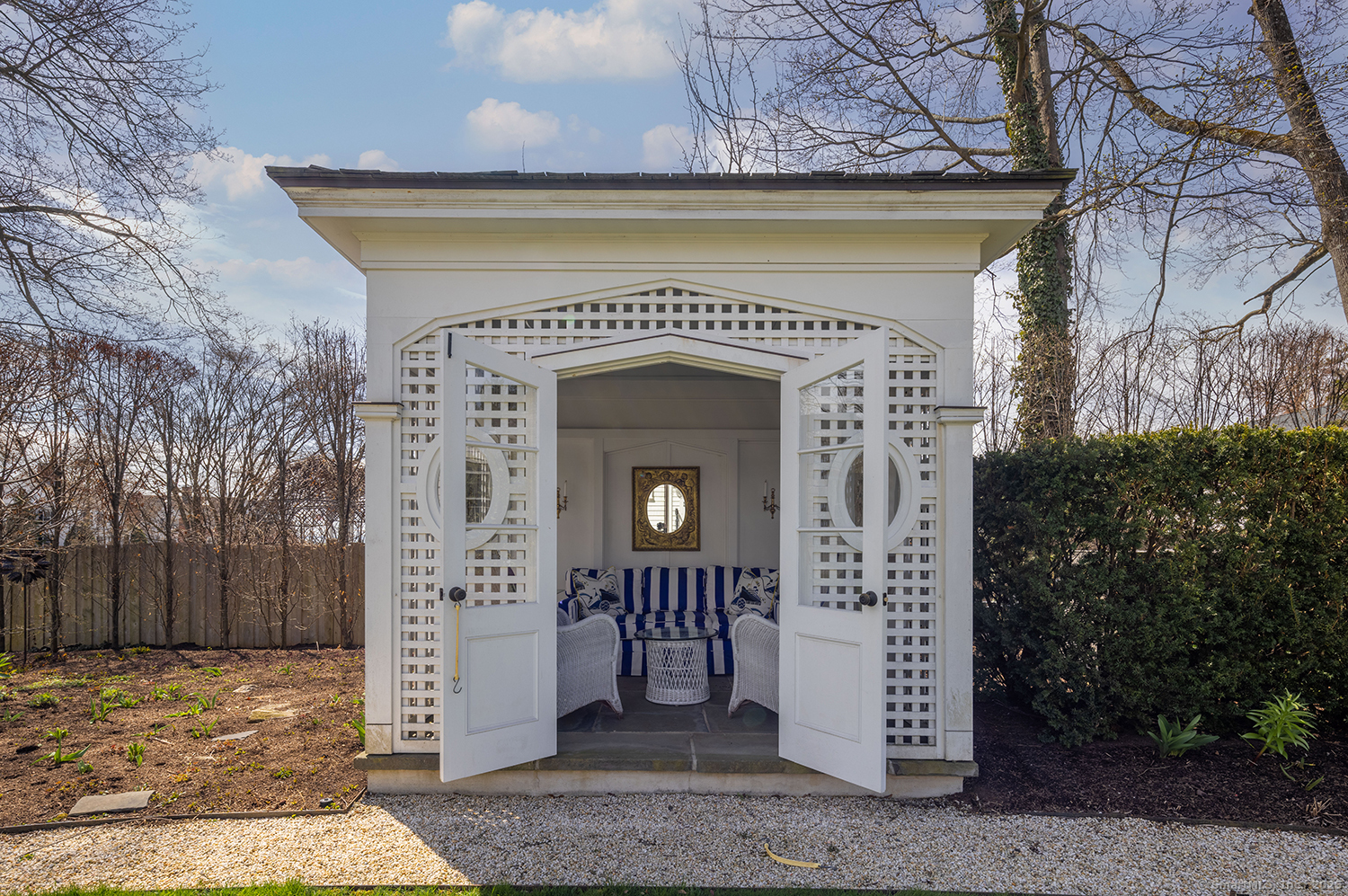 142 Main, Fairfield, Connecticut 06890