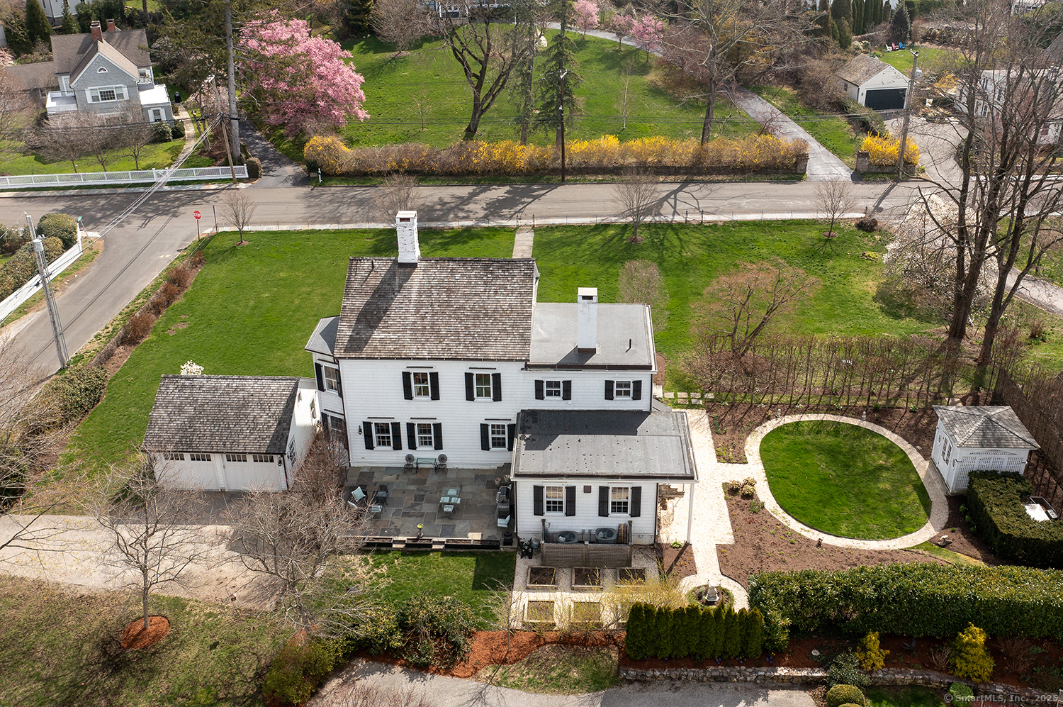 142 Main, Fairfield, Connecticut 06890