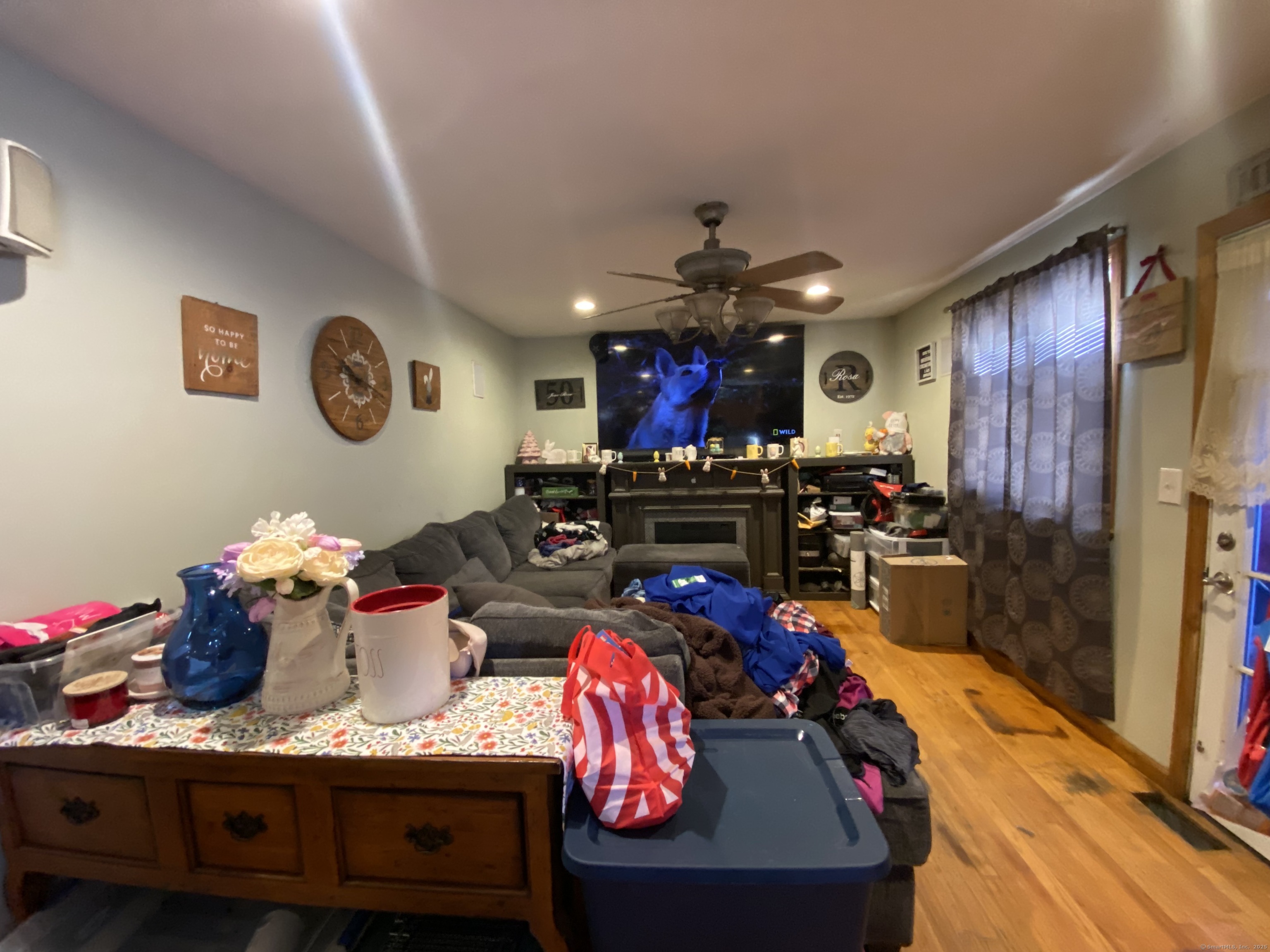 545 Burnsford, Bridgeport, Connecticut 06606