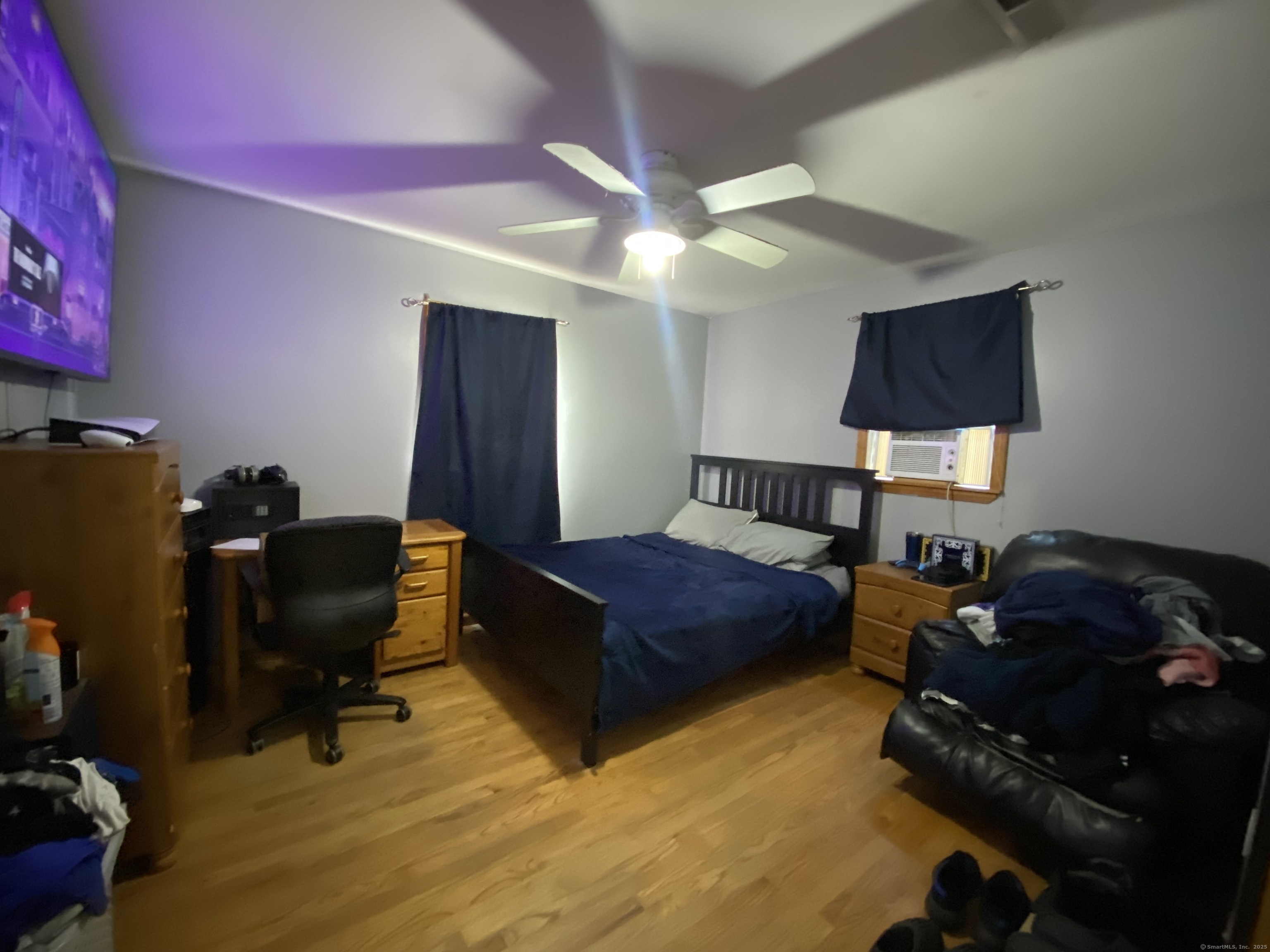 545 Burnsford, Bridgeport, Connecticut 06606