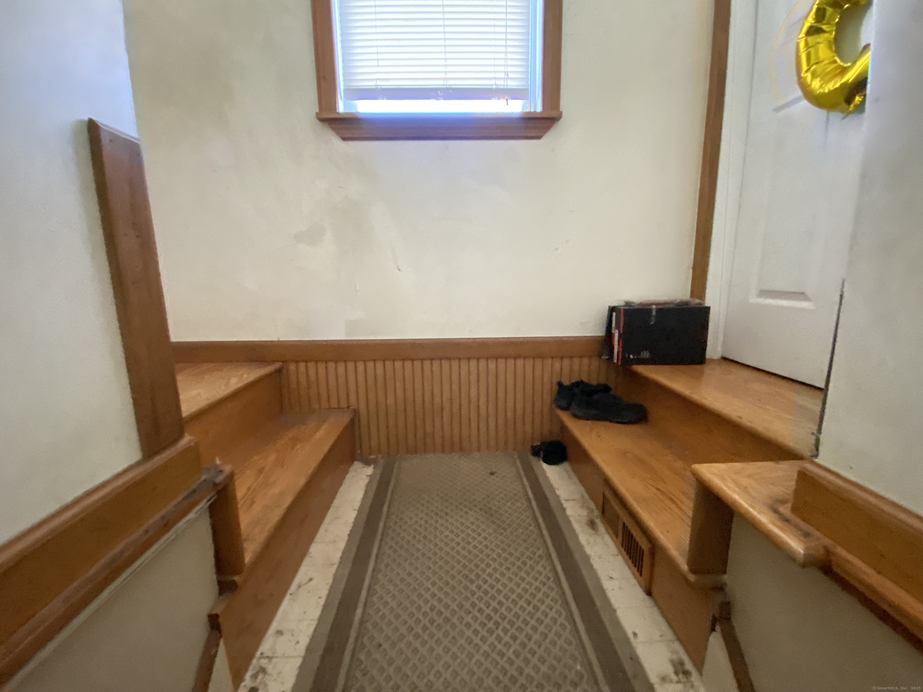 545 Burnsford, Bridgeport, Connecticut 06606