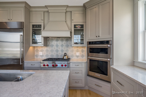 Homes for sale in Madison, CT | 908 Boston Post Rd, Madison, CT 06443 | MLS# 24080357