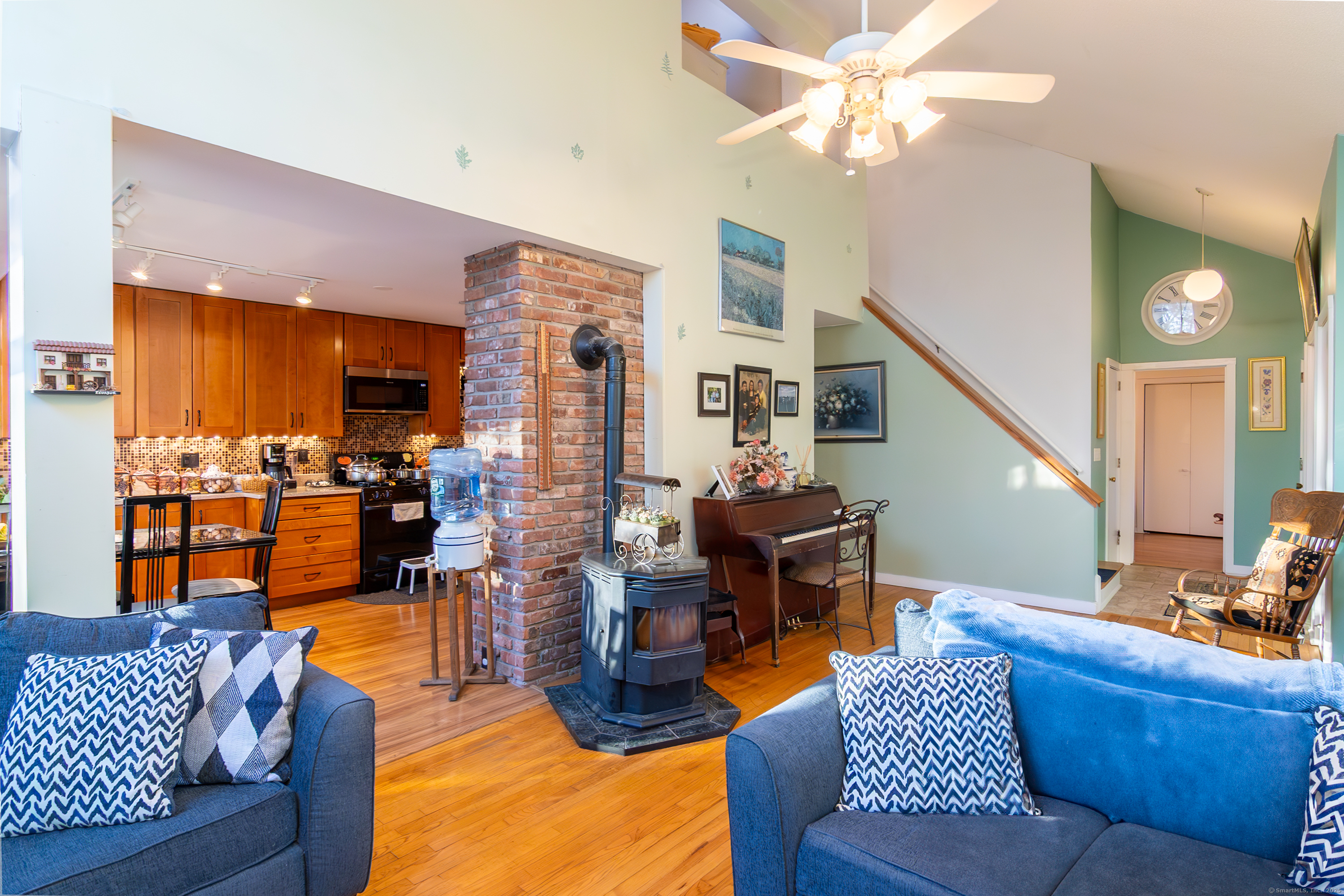 259 Weatherly, Guilford, Connecticut 06437
