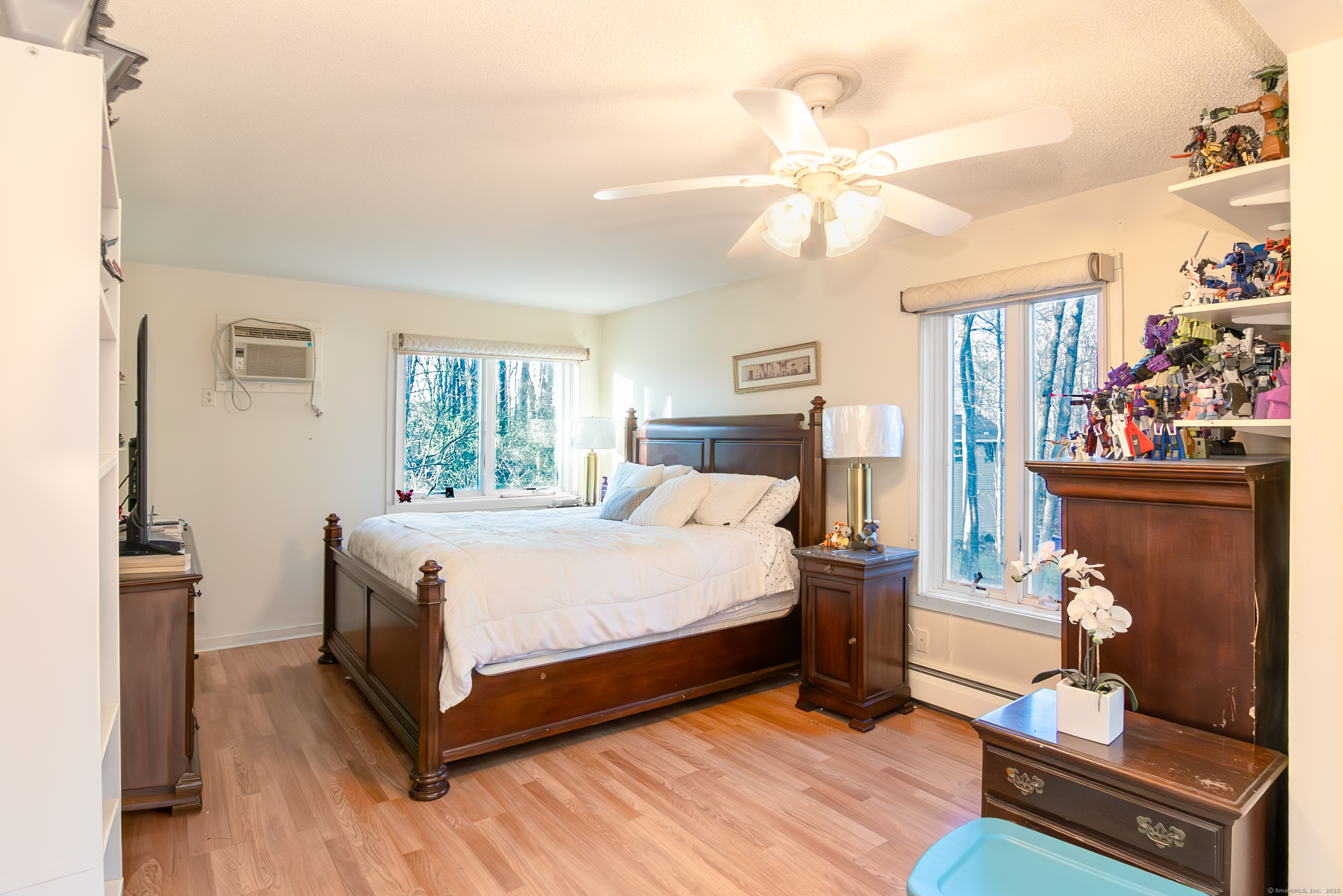 259 Weatherly, Guilford, Connecticut 06437