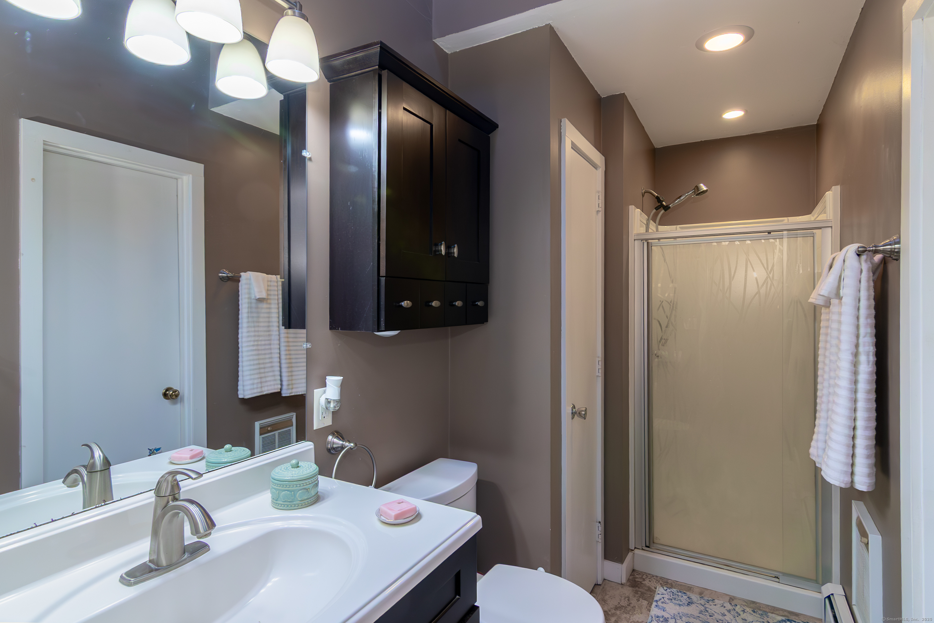 259 Weatherly, Guilford, Connecticut 06437