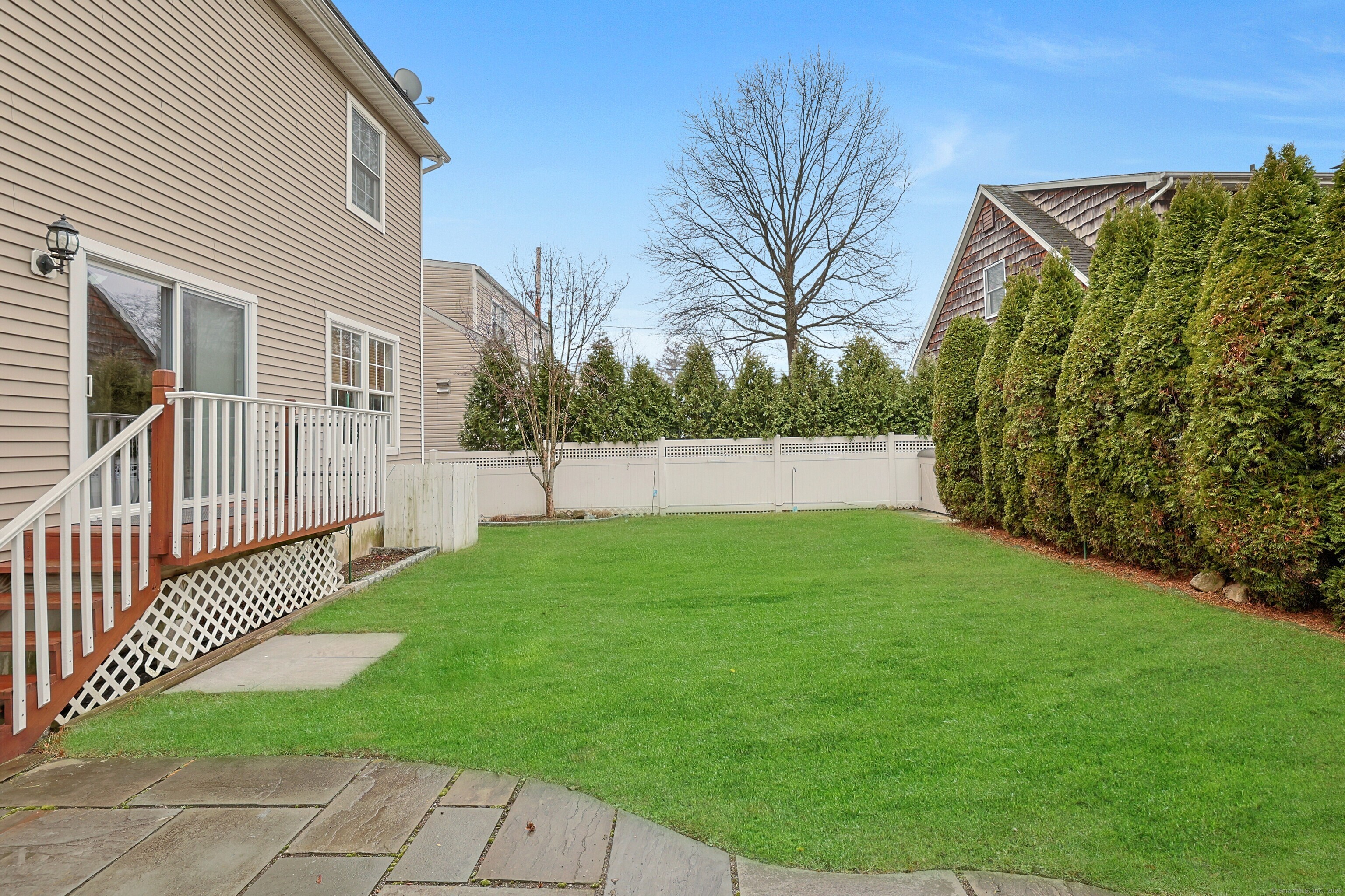 19 Cross, Greenwich, Connecticut 06831