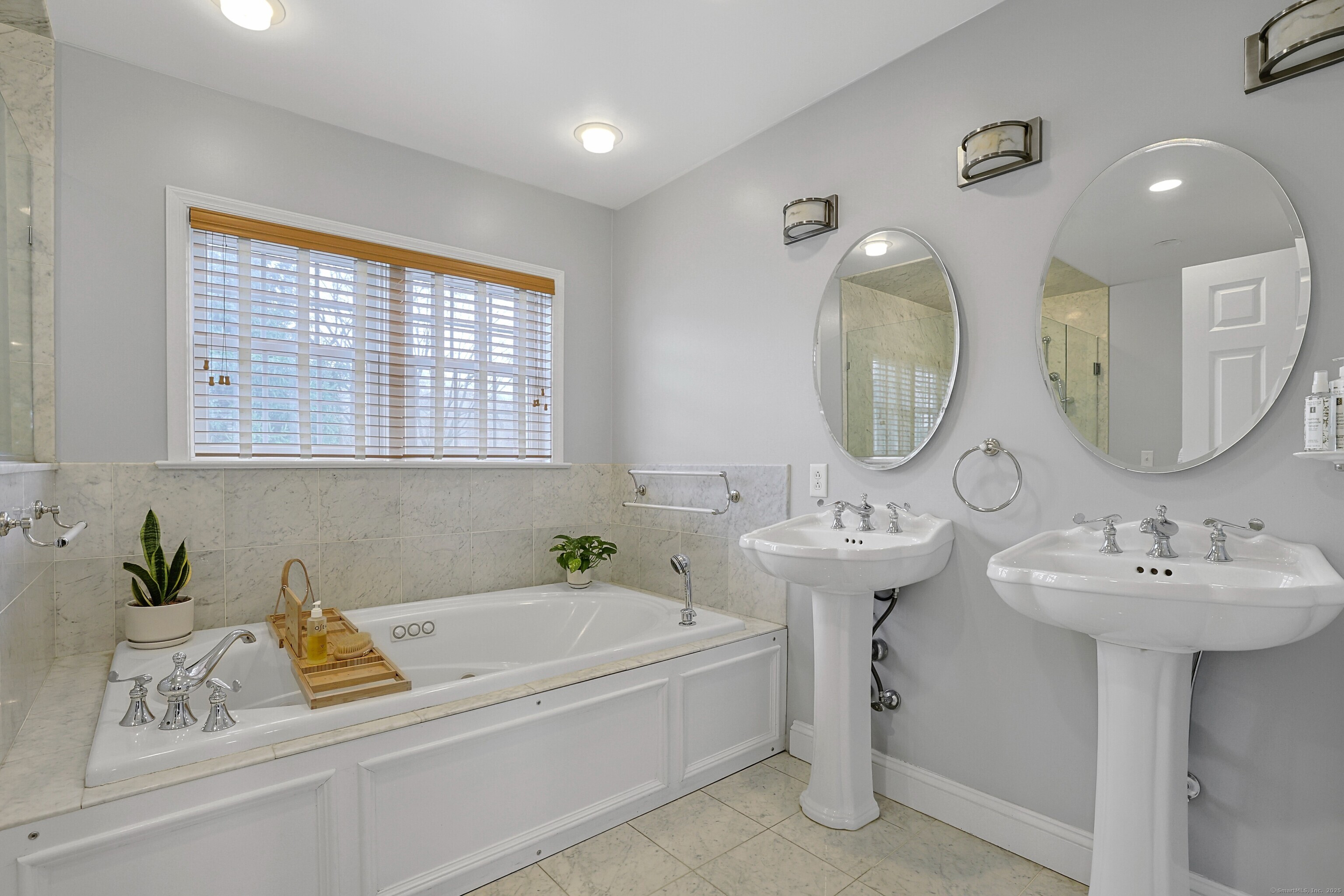 19 Cross, Greenwich, Connecticut 06831