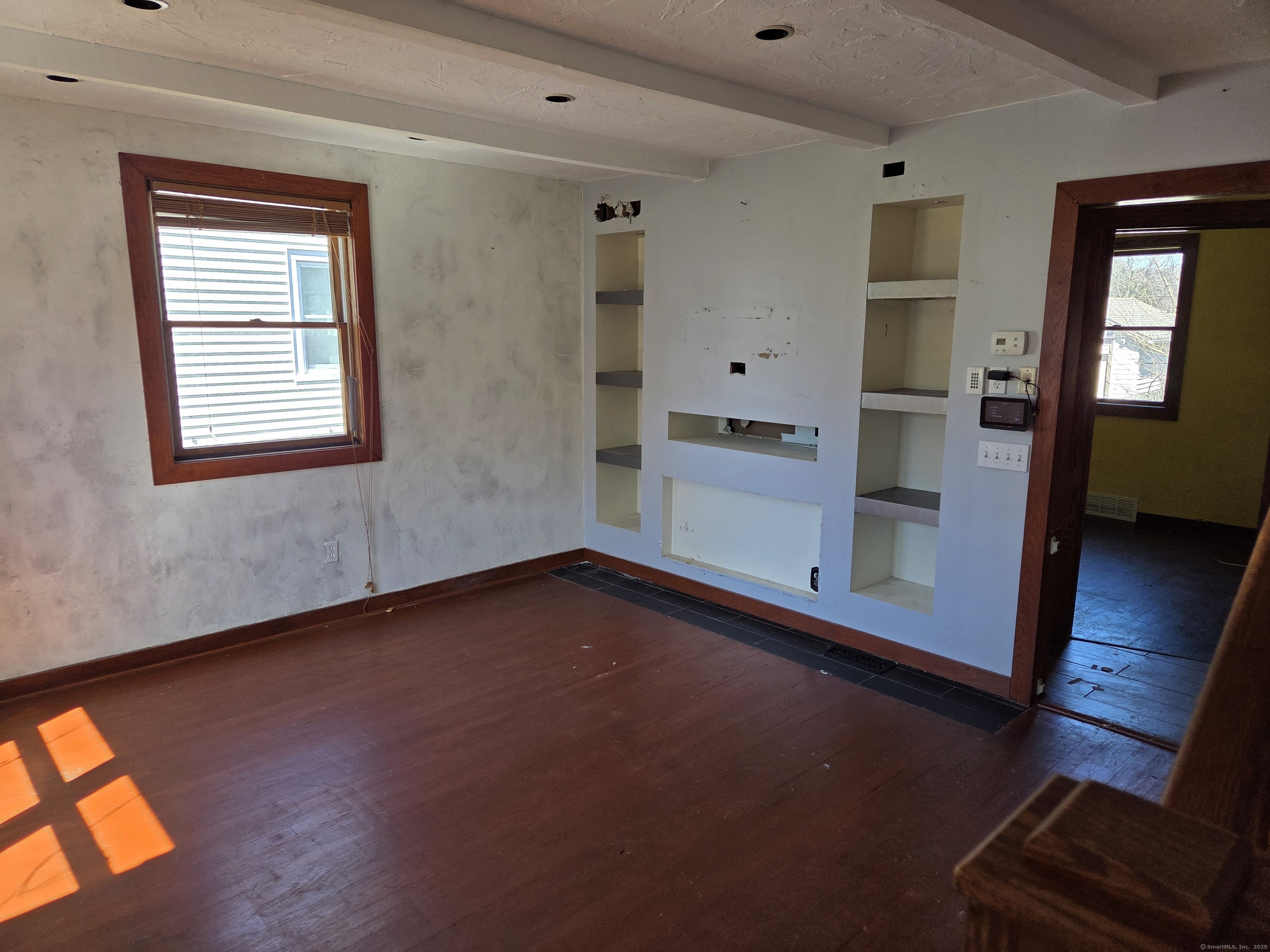 33 Mountainville, Danbury, Connecticut 06810