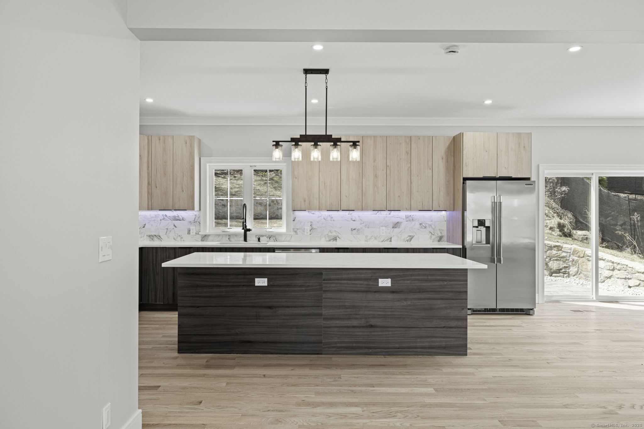 24 Hillandale, Danbury, Connecticut 06811