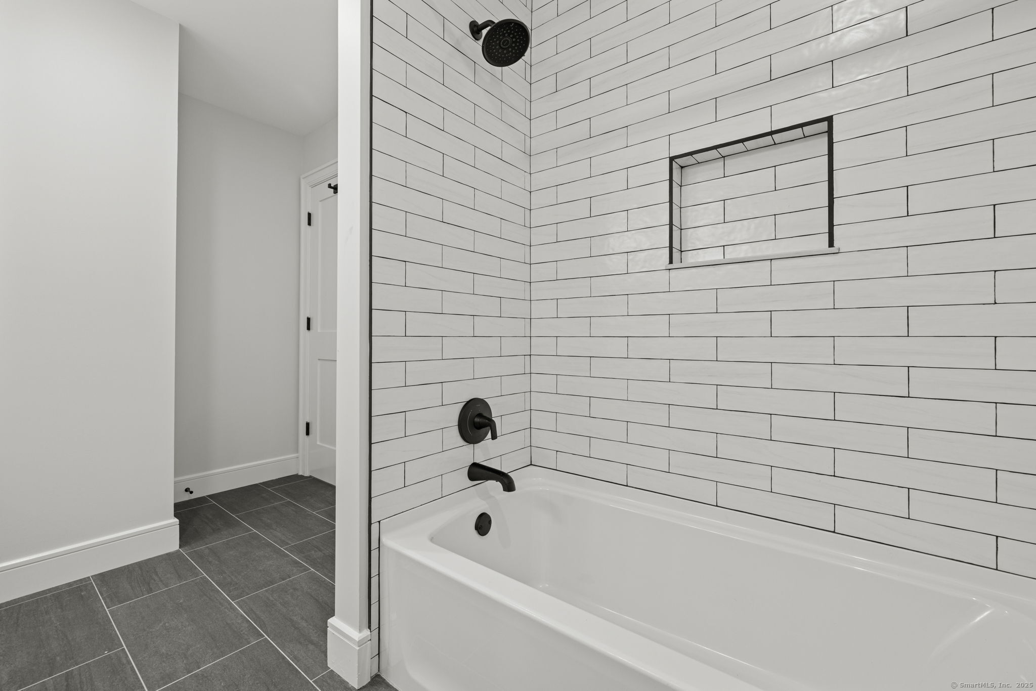 24 Hillandale, Danbury, Connecticut 06811