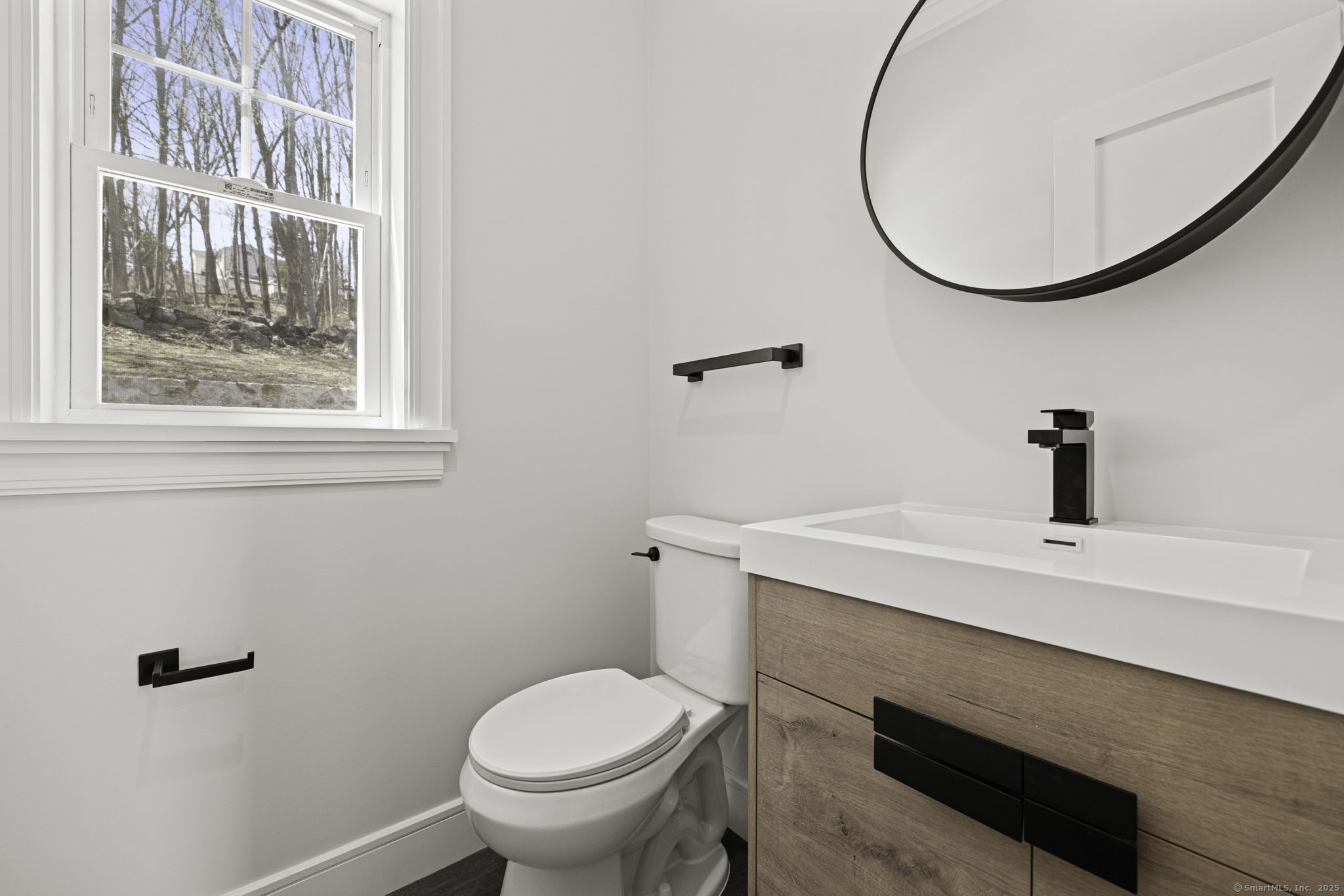 24 Hillandale, Danbury, Connecticut 06811